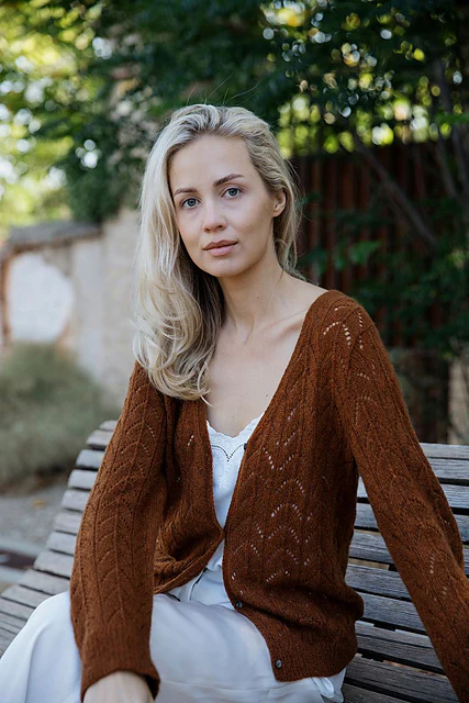 Laine Memory Lane: Embellished Knits to Cherish by Claudia Quintanilla - Image 19