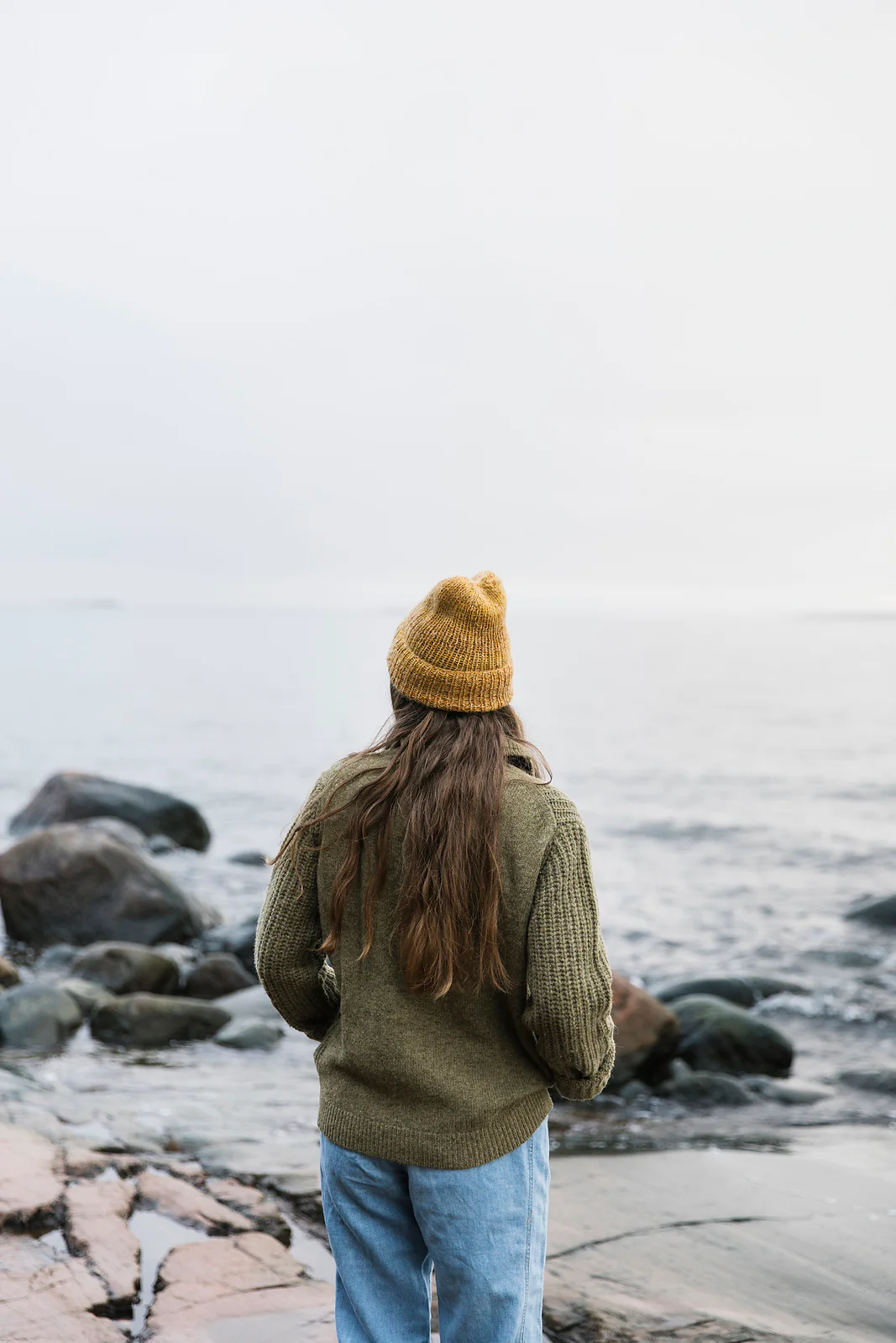 Laine Soothing Stitches Knits for a Quiet Mind by Paulina Kuunsola - Image 11