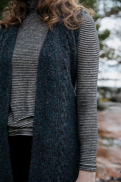 Laine Soothing Stitches Knits for a Quiet Mind by Paulina Kuunsola - Image 3