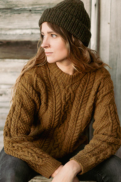 Laine Unfolding Landscapes: 17 Knits for the Road by Ronja Hakalehto - Image 7