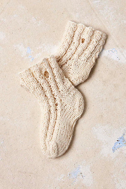 Lang Yarns Punto 83: Baby Cotton Naturally Colored Pattern Booklet - Image 5