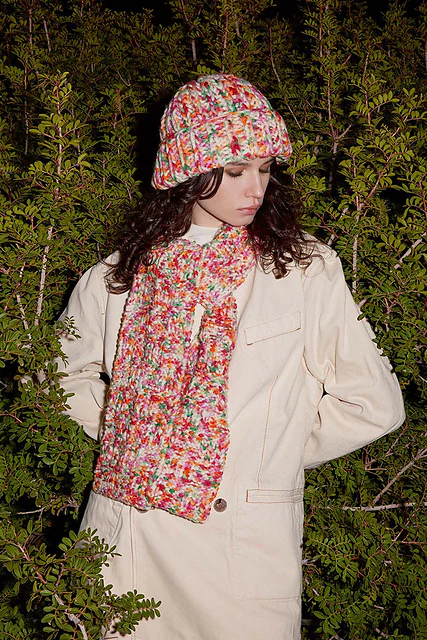 Lang Yarns Punto 84: Mosaic Pattern Booklet (Fall 25) - Image 10