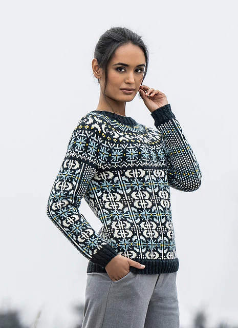 L'etoile Du Nord Sweater by Mary Pranica - Image 3