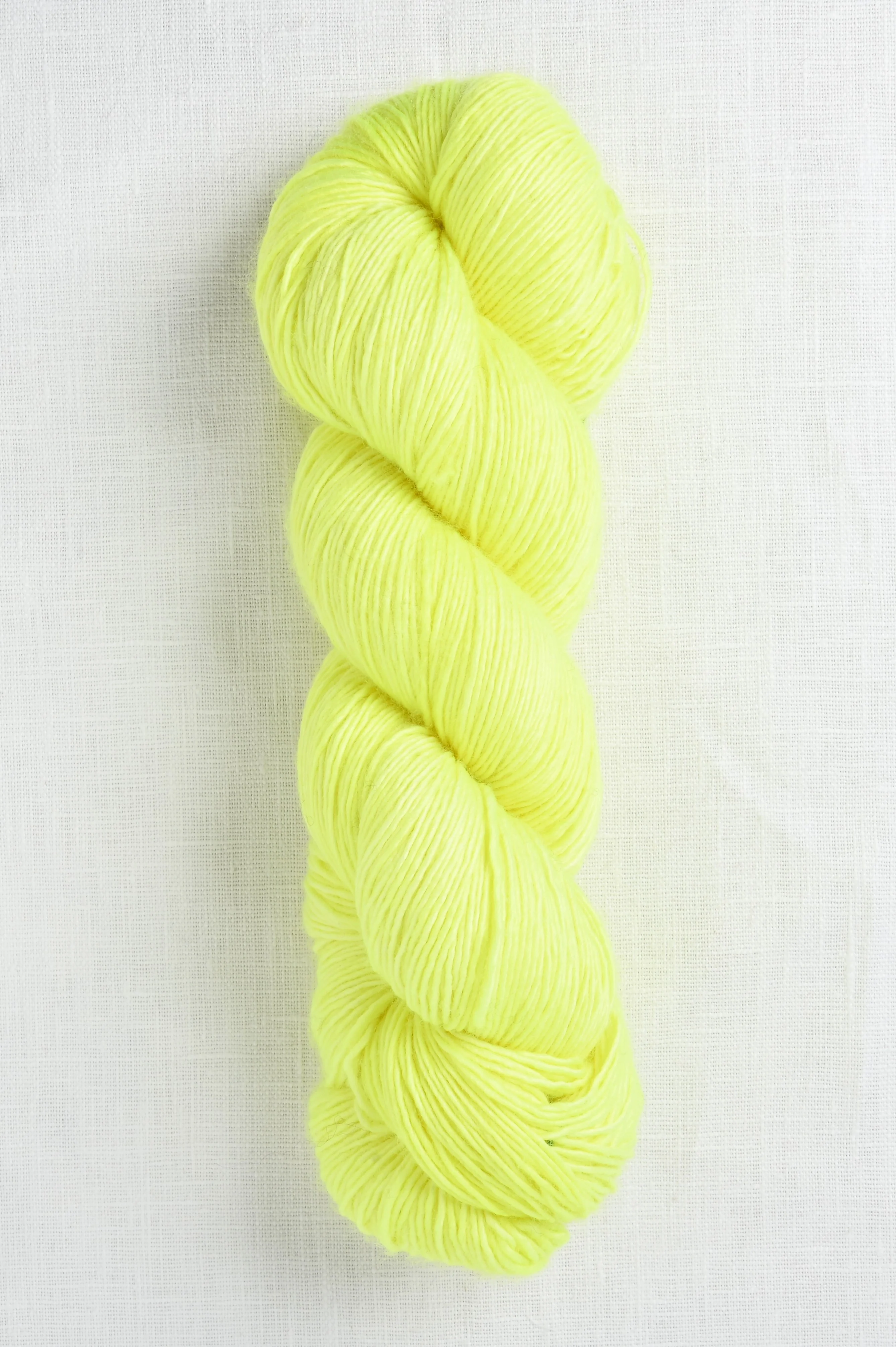 Madelinetosh Biggie Edison Bulb
