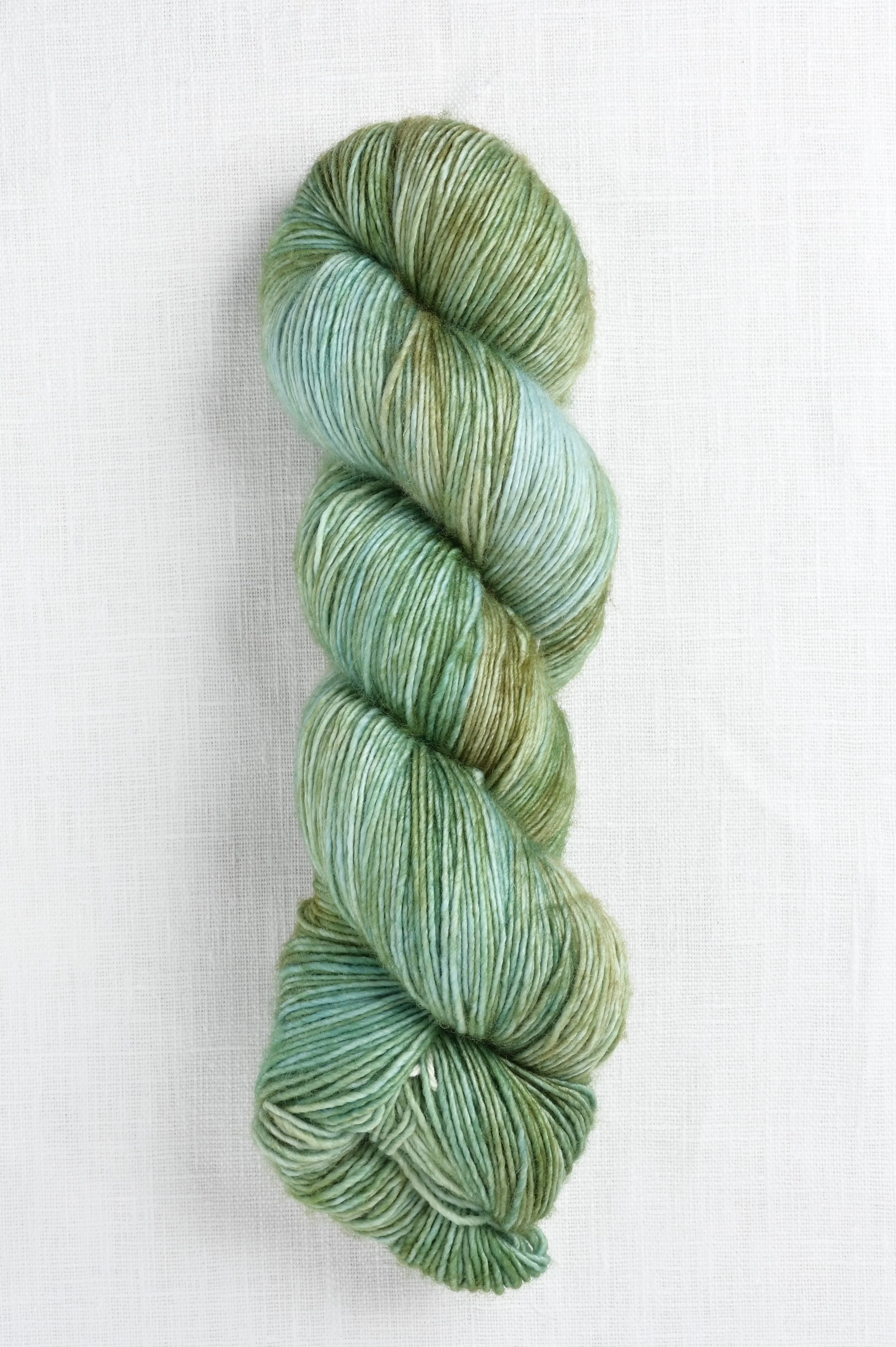 Madelinetosh Biggie Lost in Trees / Solid