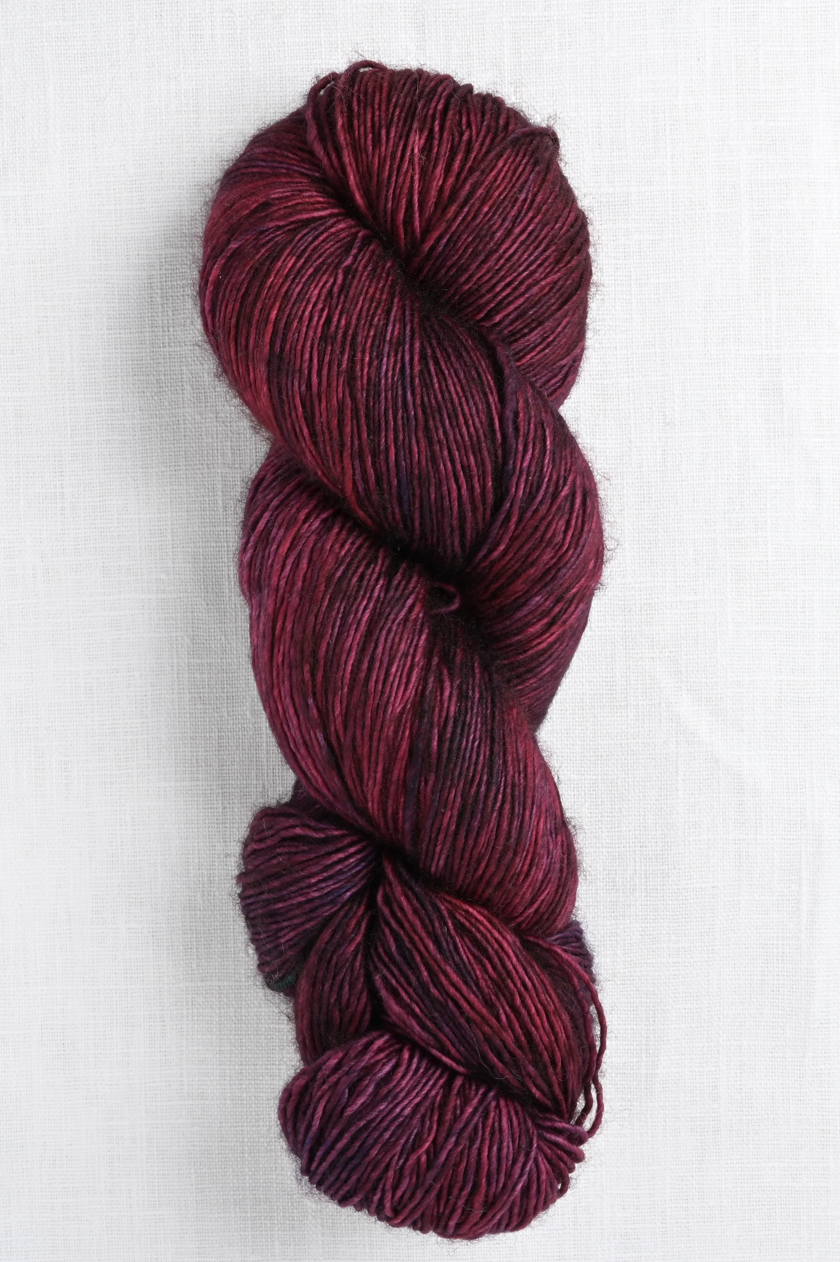 Madelinetosh Biggie Siren