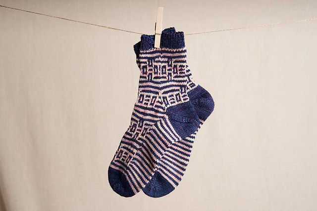 Malabrigo Book 21: Socks: Ultimate Collection - Image 3