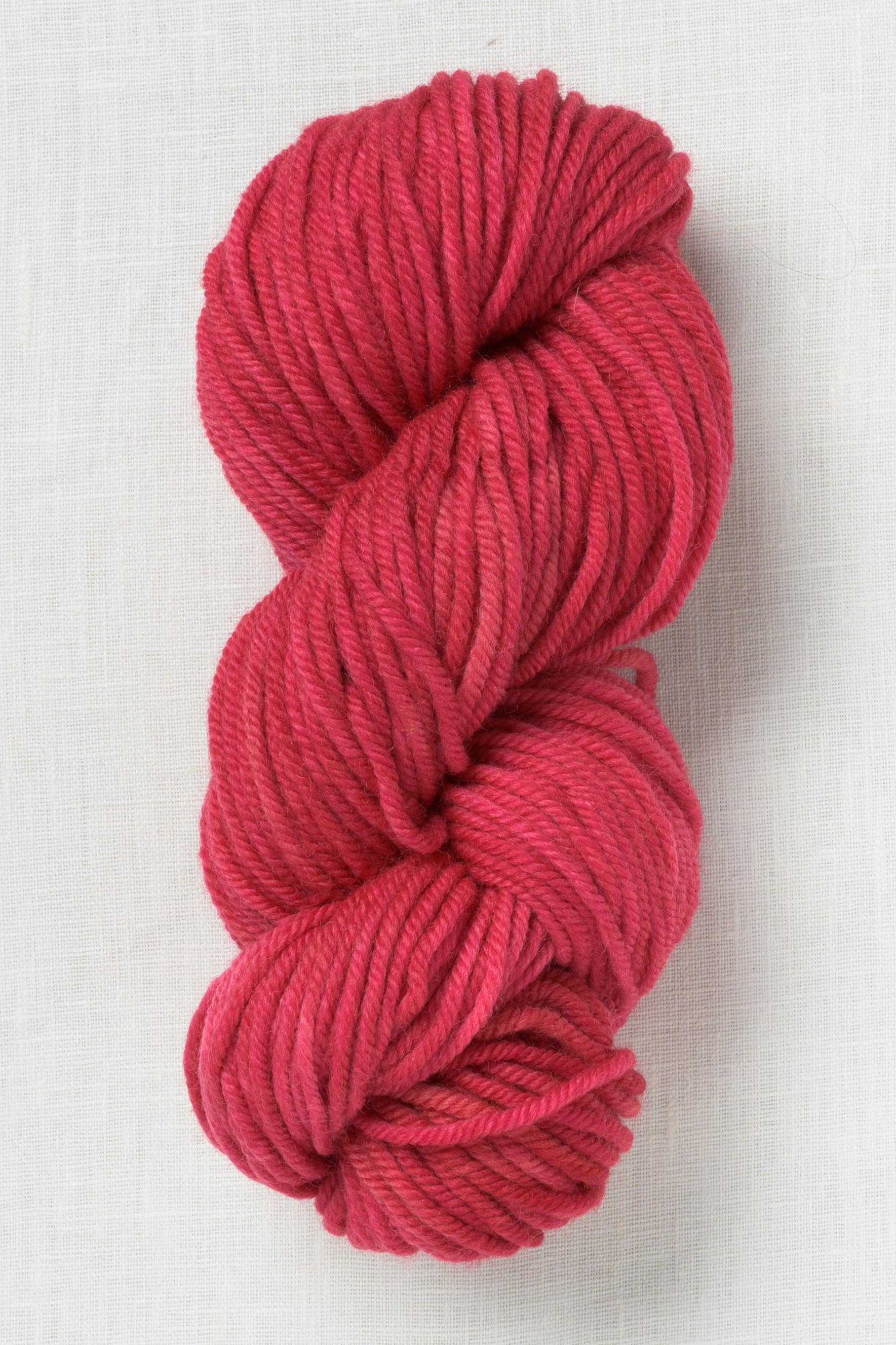 Manos del Uruguay Cardo Fuchsia