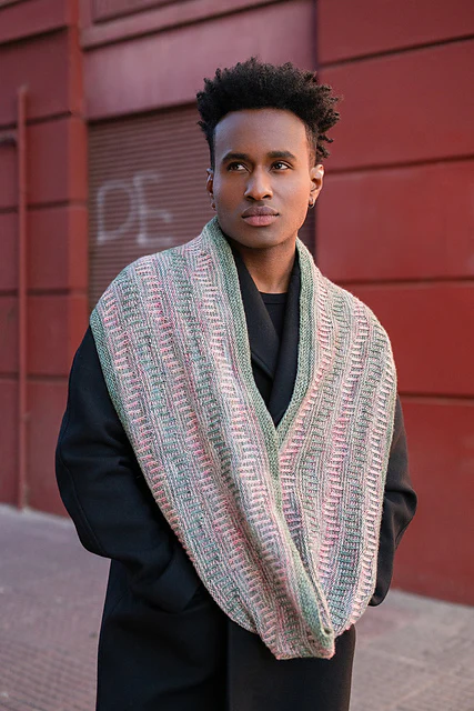Melody Cowl by Susana Lobos Garcia - Image 2