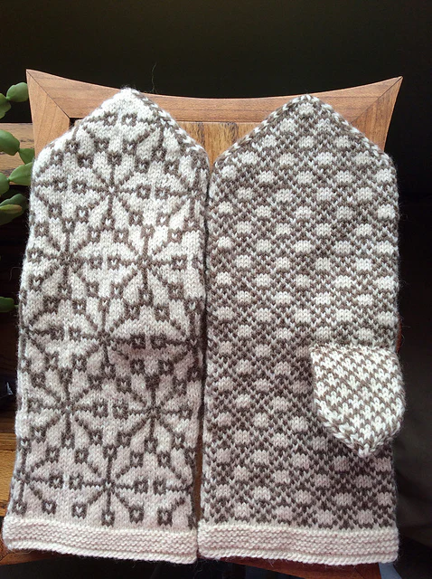 Mittens of Latvia by Maruta Grasmane - Image 3