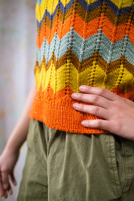 MiZZoni Vest by Lindsay Degen - Image 5