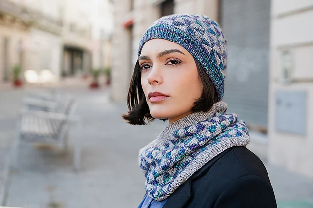 Molino Cowl by Kristel Nieves - Image 3