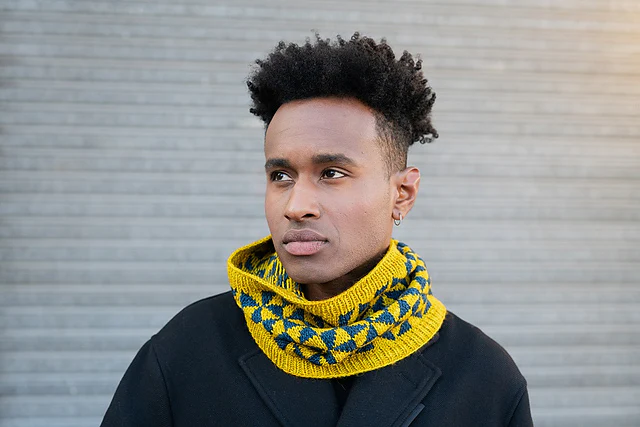 Molino Cowl by Kristel Nieves - Image 4