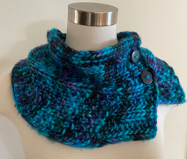 Nikita Cowl by Lena Skvagerson - Image 3