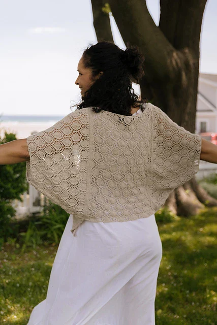 Olowu by Hannah Fettig - Image 4