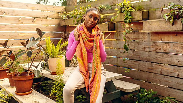 Penny Candy Shawl by Julia Farwell-Clay - Image 3