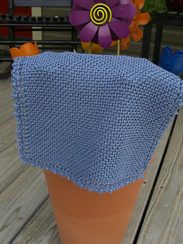 Picot-Edge Baby Blanket & Washcloth by Churchmouse Yarns and Teas - Image 4