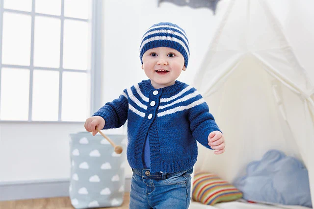 Playtime Cardigan & Hat by Jenny Watson - Image 2