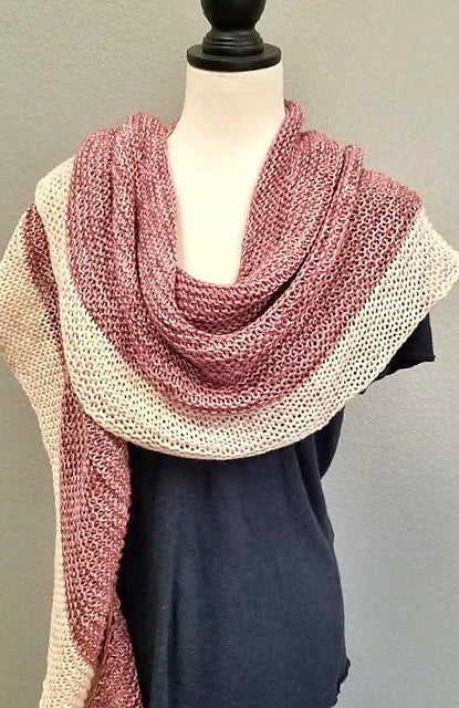 Plushy Crescent Shawl by Baah Yarn - Image 3