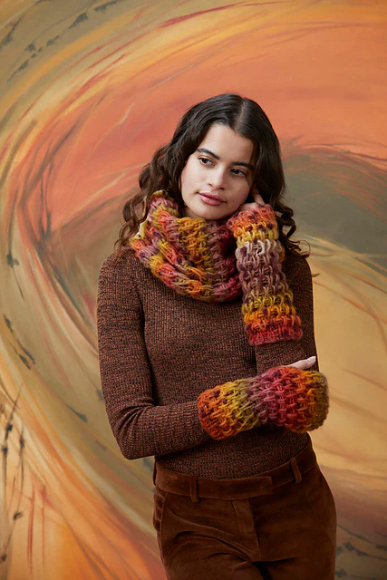 Hedwig Cowl PTO-062_14 Lang Yarns - Image 3