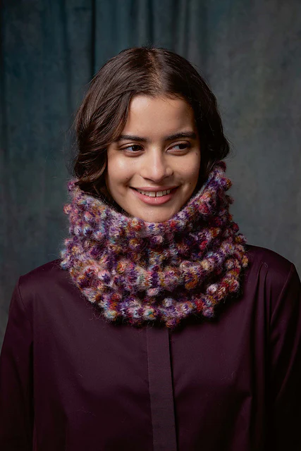 Renate Cowl PTO-064_07 Lang Yarns - Image 2