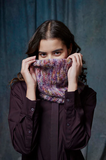 Silvia Cowl PTO-064_08 Lang Yarns - Image 2