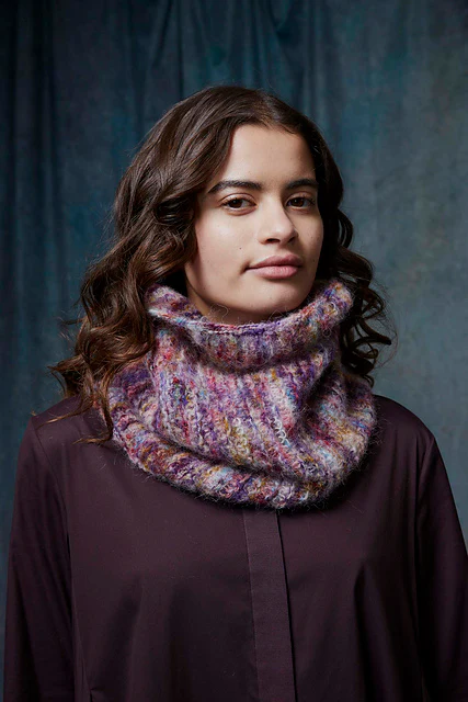 Silvia Cowl PTO-064_08 Lang Yarns - Image 3
