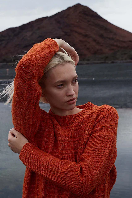 Sweater Issa by LANGYARNS SWITZERLAND - Image 4