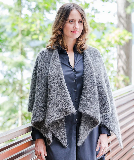 Quadrangle Wrap by Churchmouse Yarns and Teas - Image 8