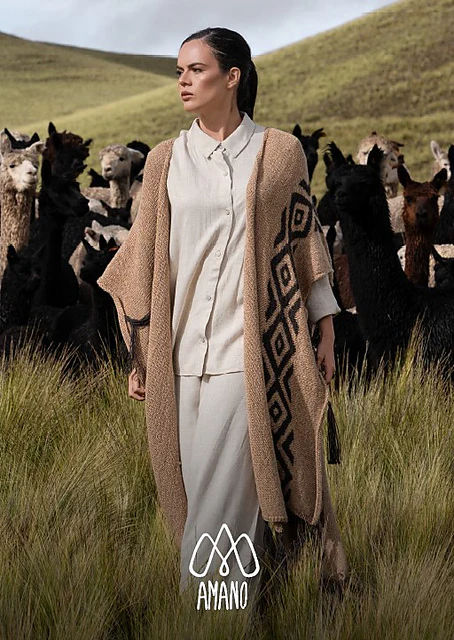 Qura Cape by Letizia De Antoniis - Image 2