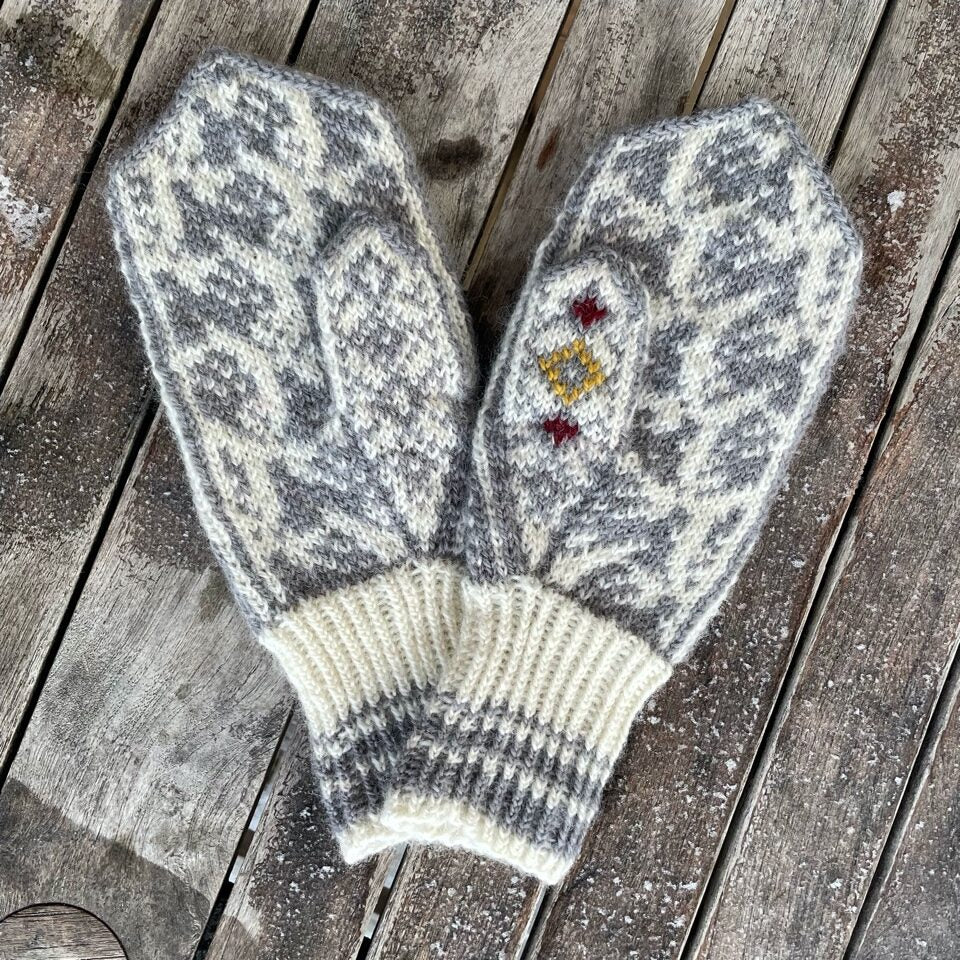 Rabbit Mittens by Arne & Carlos - Image 2