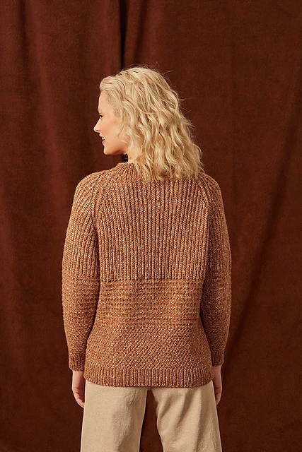 Raglan sweater Oprah by LANGYARNS SWITZERLAND - Image 3
