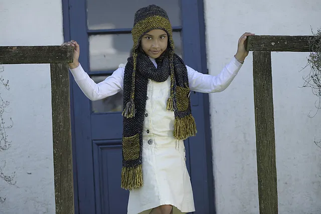 Raindrops Hat and Scarf by Elena Nodel - Image 4