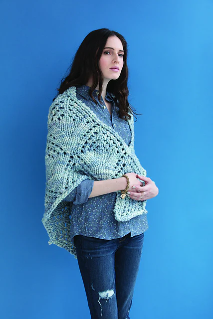 Reade Shawl by Kalurah Hudson - Image 3