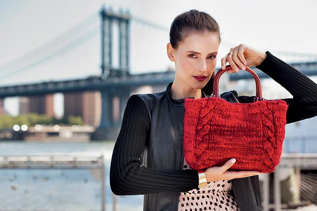 Red Hook by Jacqueline van Dillen - Image 4