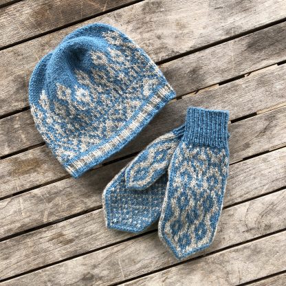 Redd Barna – Hat and Mittens - Image 4