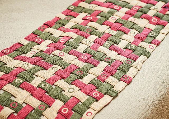 Rowan Geometric Homeware: 12 Handknit Designs (Closeout) - Image 9