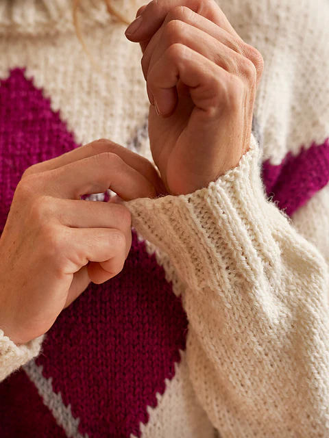 Samantha Women's Argyle Jumper by Jenny Watson - Image 3
