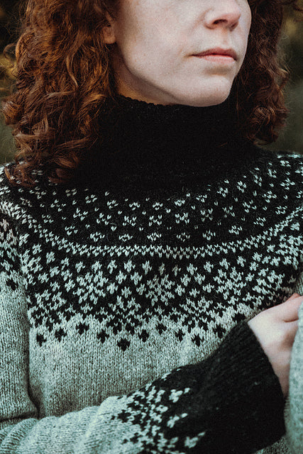 Schneeflocken by Sarah Solomon – Into the Wool - Image 3