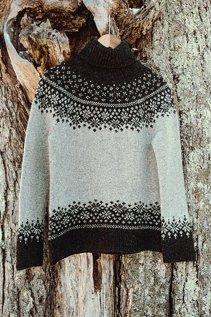 Schneeflocken by Sarah Solomon – Into the Wool - Image 4