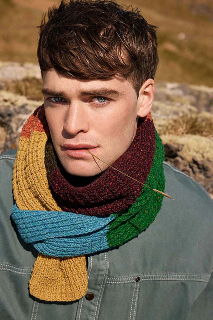 Senan Scarf by LANGYARNS SWITZERLAND - Image 3