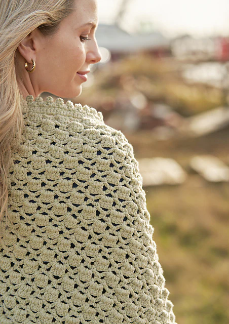 September by Lisa Richardson - Image 3