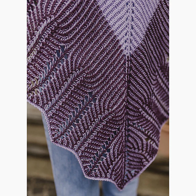Shawl Visteria by Julia-Maria Hegenbart - Image 3