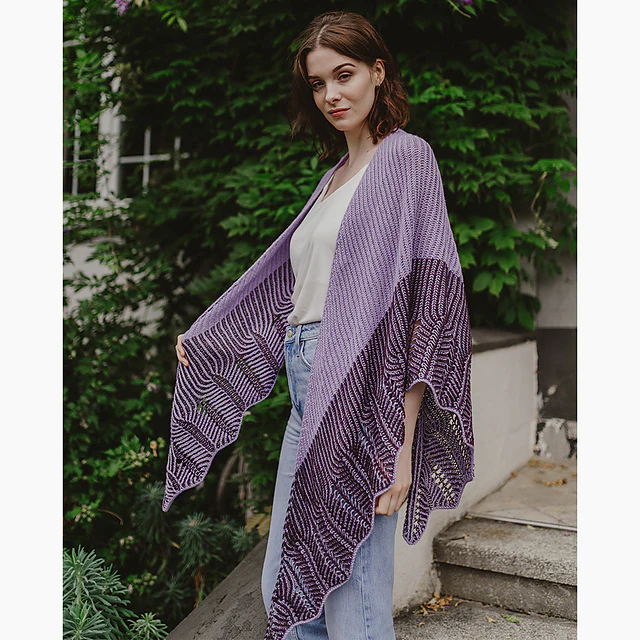 Shawl Visteria by Julia-Maria Hegenbart - Image 5