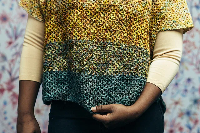 Siempre Poncho by Dana Freed Fiddes - Image 3