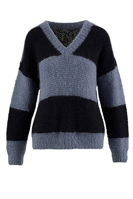 Snow Angel by WOOLADDICTS Design Team - Image 4