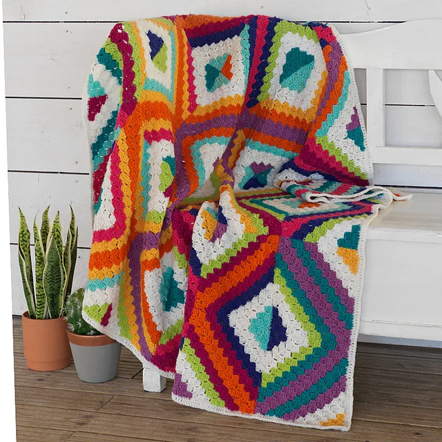 Summer's Dawn Blanket by Emma Leith - Image 3