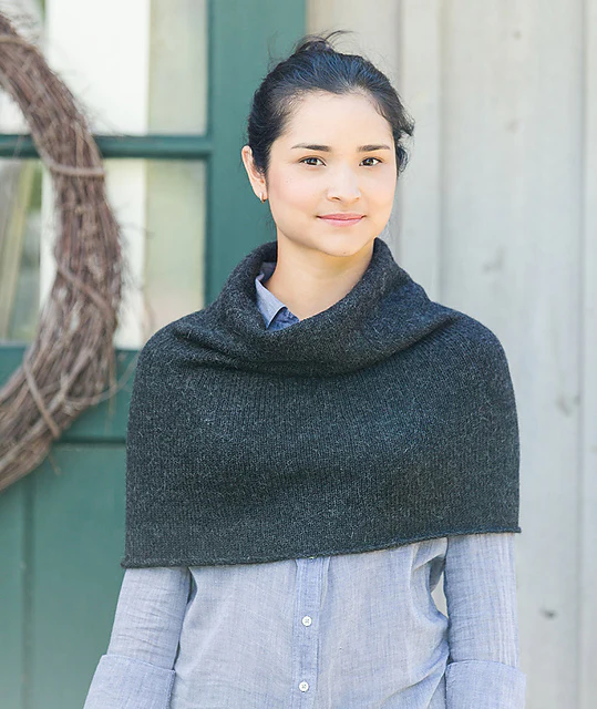 Tapered Cowl by Churchmouse Yarns and Teas - Image 4