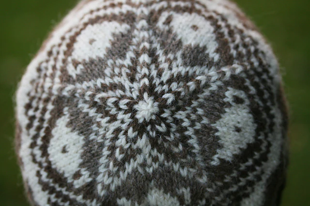 Tea Jenny by Kate Davies Designs - Image 3