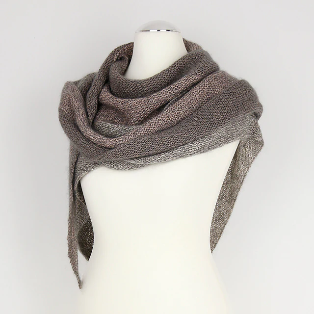 TENDO II Triangular Shawl by ITO Yarn & Design - Image 4